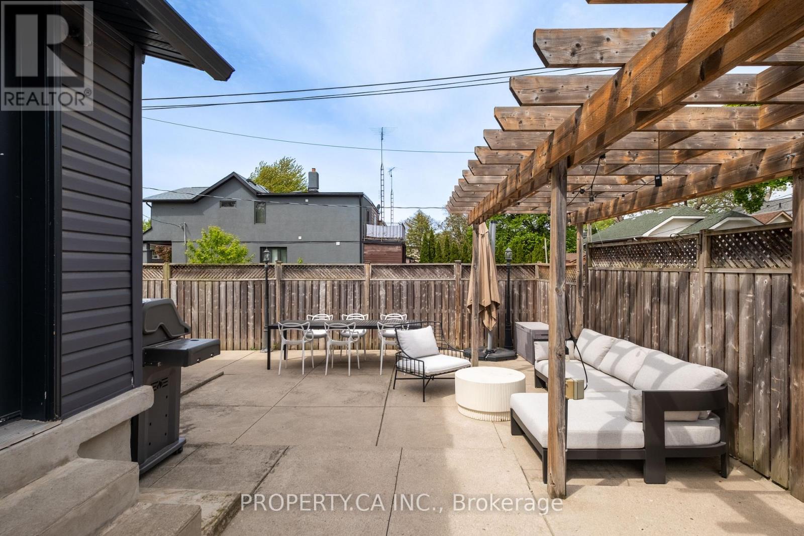 124 Milverton Boulevard, Toronto (danforth), Ontario