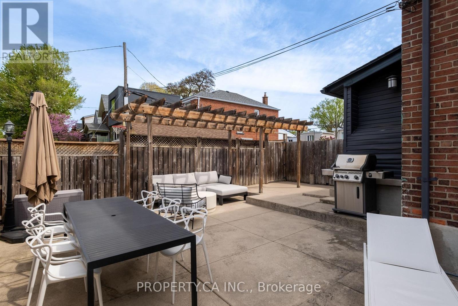 124 Milverton Boulevard, Toronto (danforth), Ontario