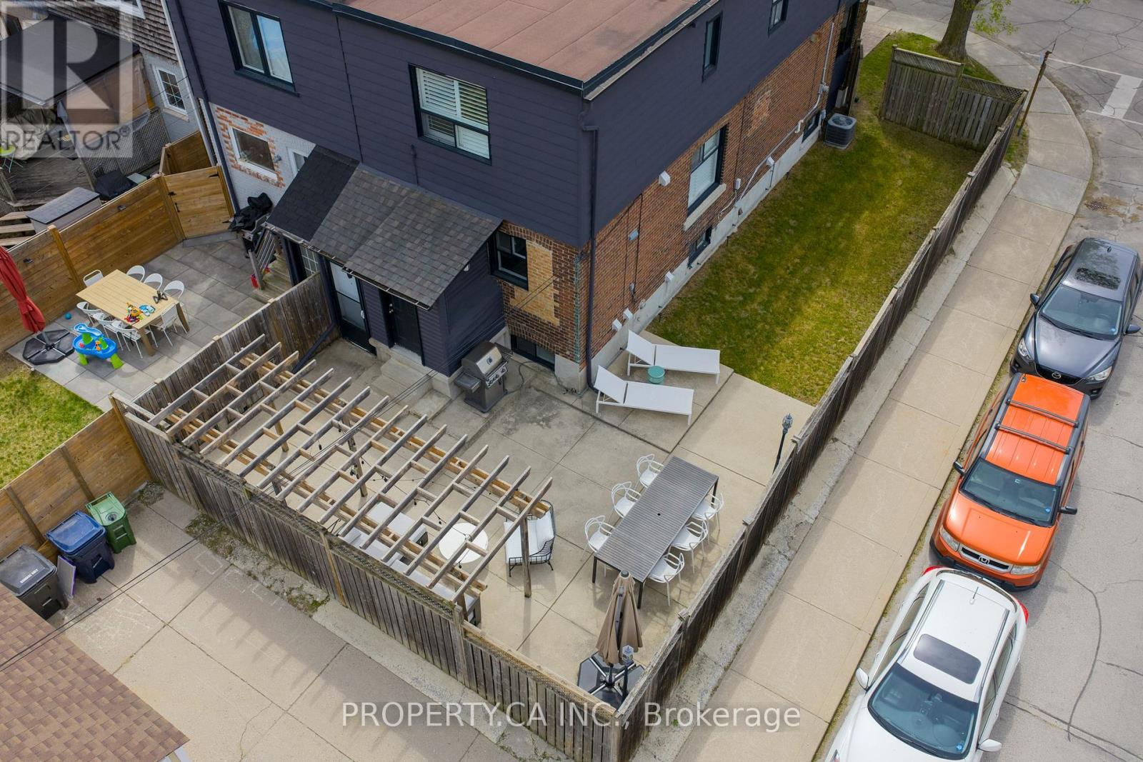 124 Milverton Boulevard, Toronto (danforth), Ontario