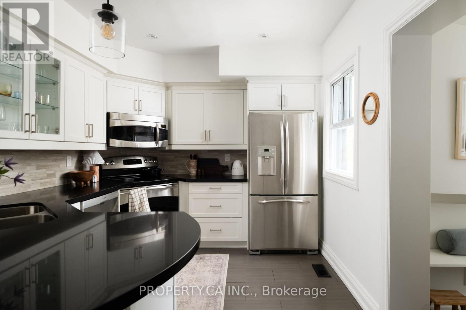 124 Milverton Boulevard, Toronto (danforth), Ontario