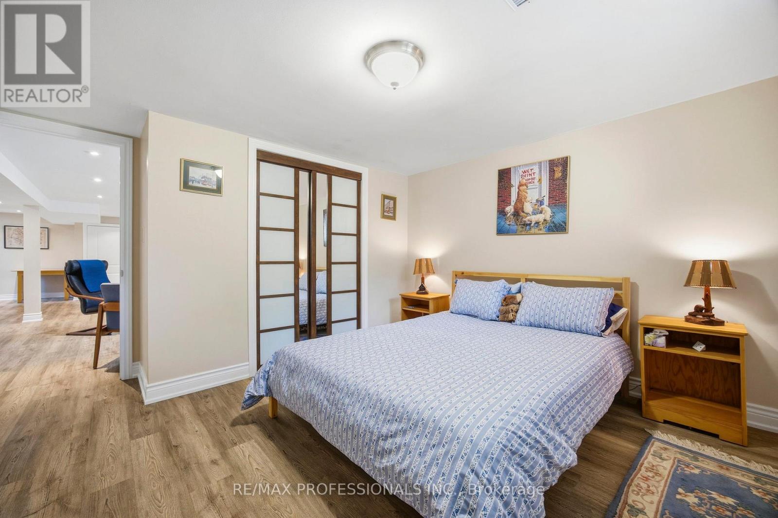 4 Beaverbrook Avenue, Toronto (princess-rosethorn), Ontario