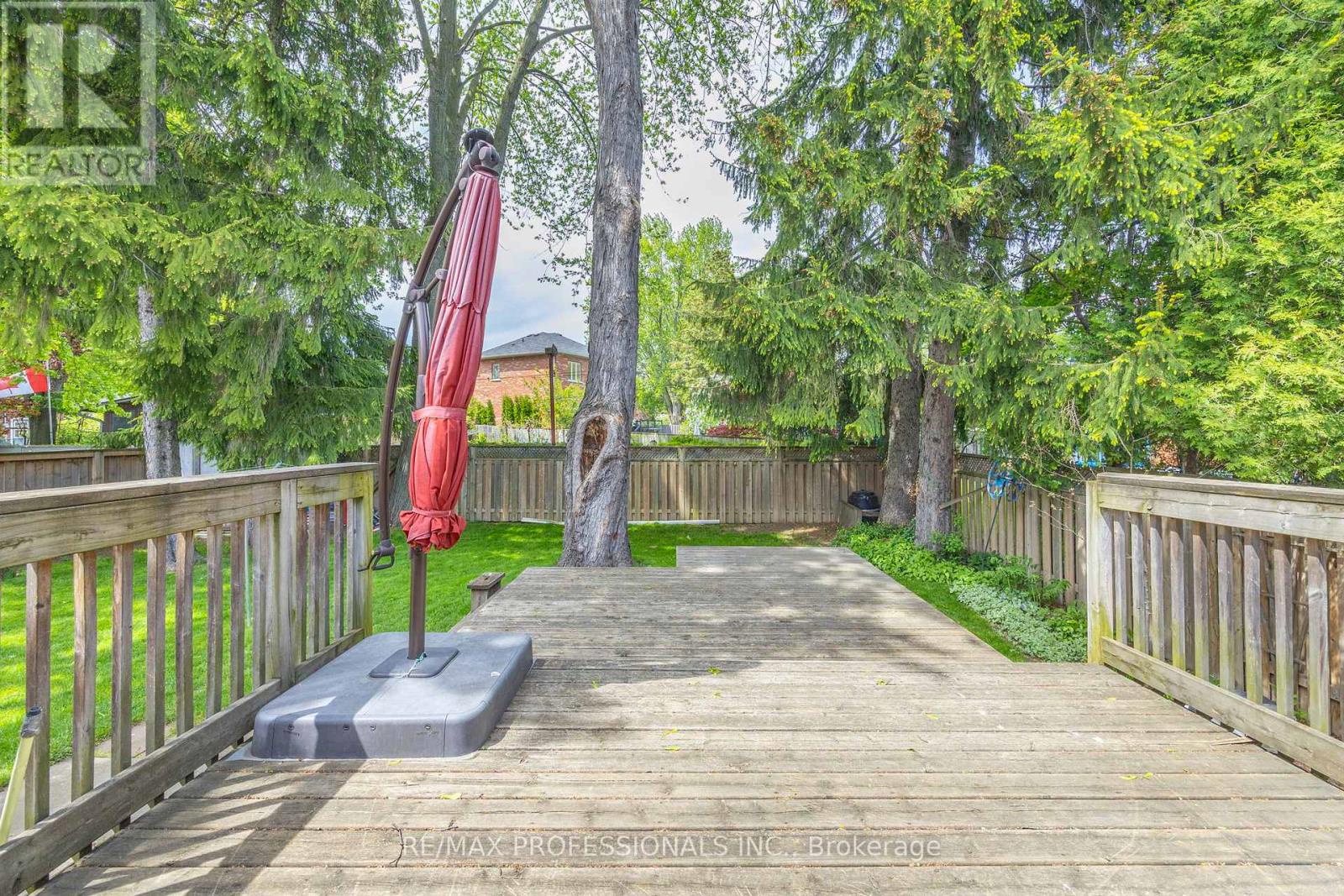 4 Beaverbrook Avenue, Toronto (princess-rosethorn), Ontario