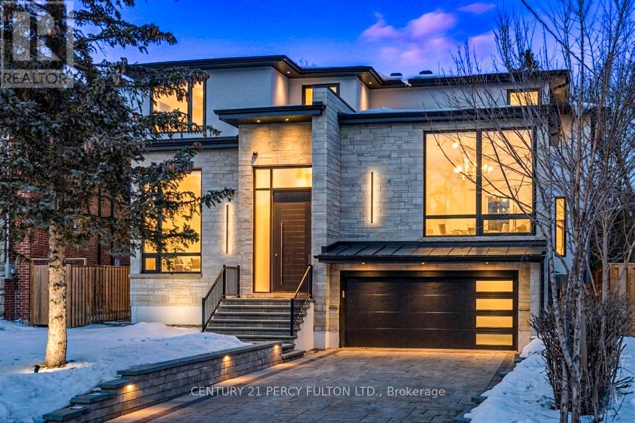 128 Anndale Drive, Toronto (willowdale East), Ontario