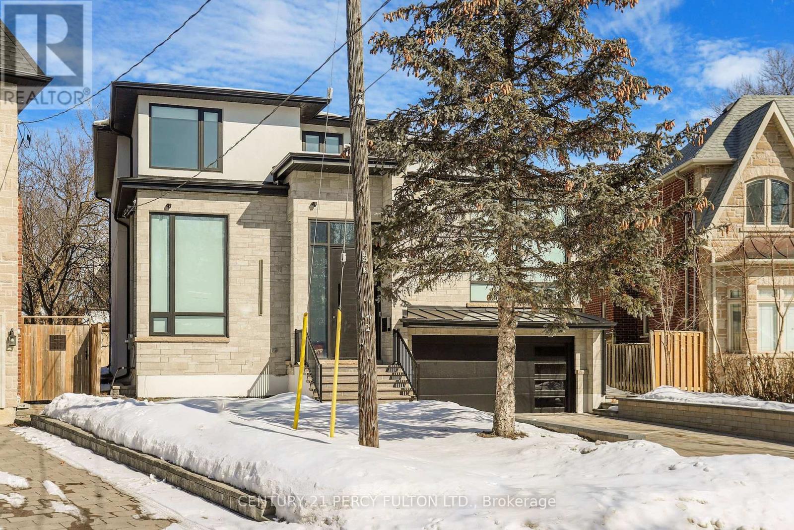 128 Anndale Drive, Toronto (willowdale East), Ontario