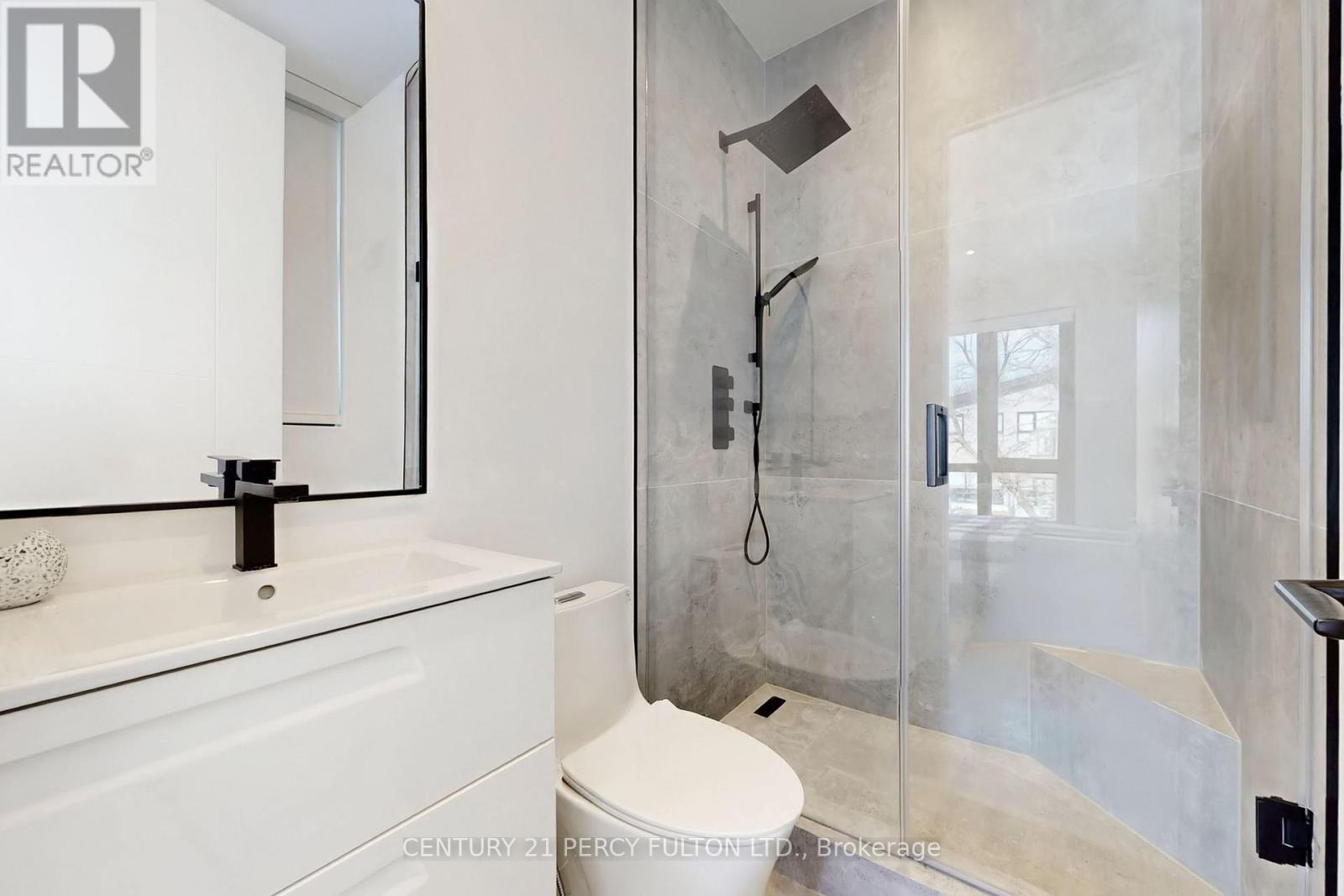 128 Anndale Drive, Toronto (willowdale East), Ontario