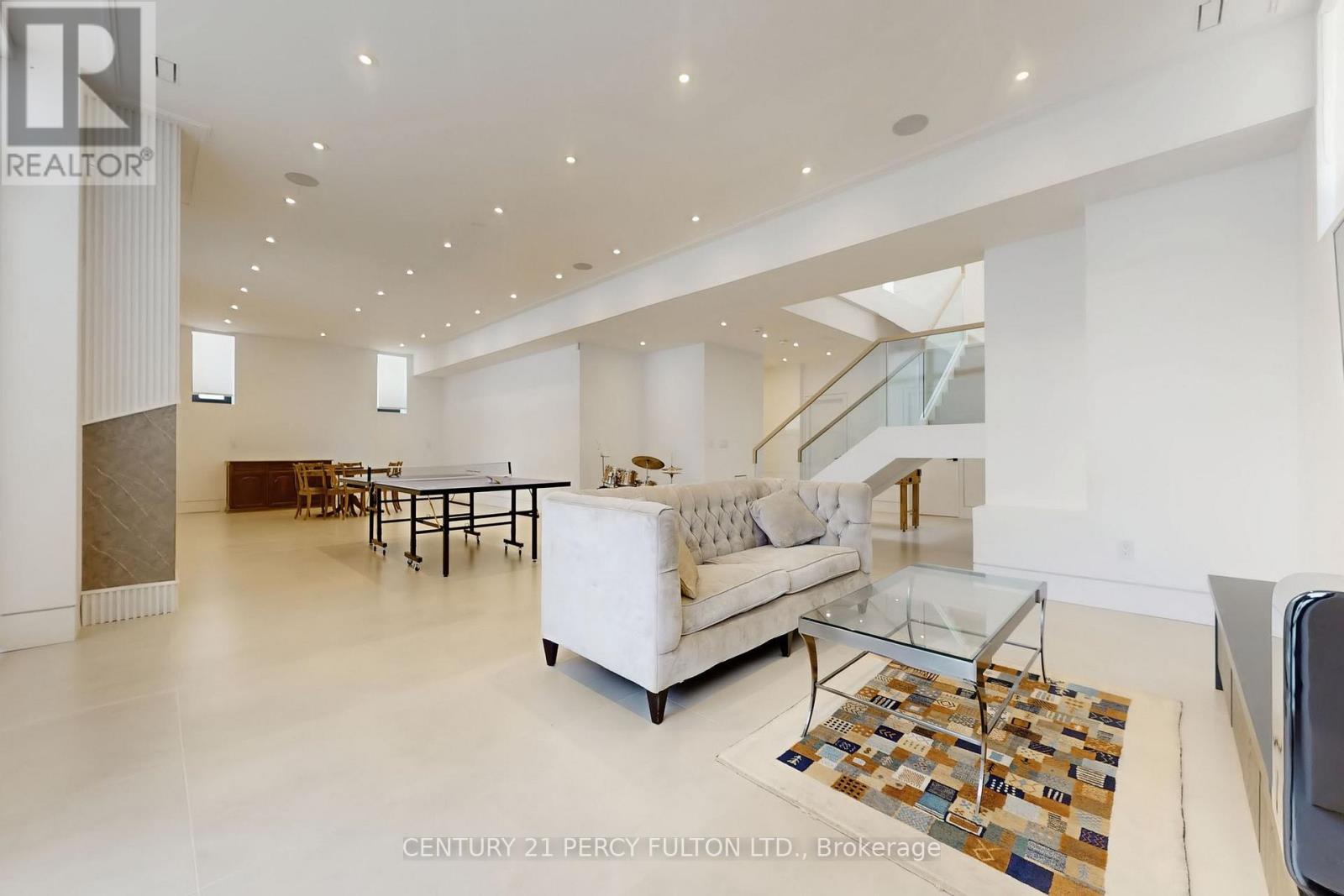 128 Anndale Drive, Toronto (willowdale East), Ontario