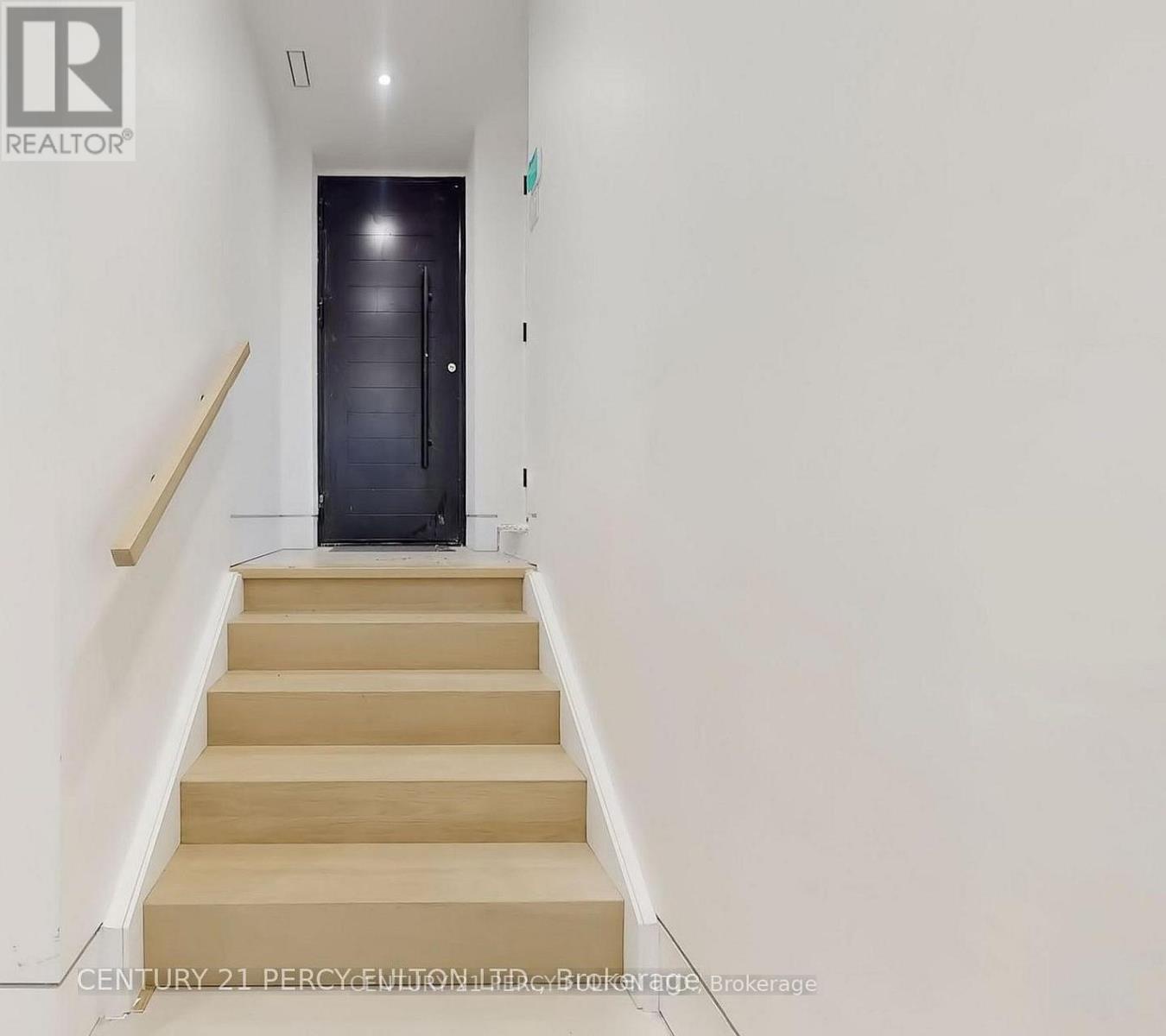 128 Anndale Drive, Toronto (willowdale East), Ontario