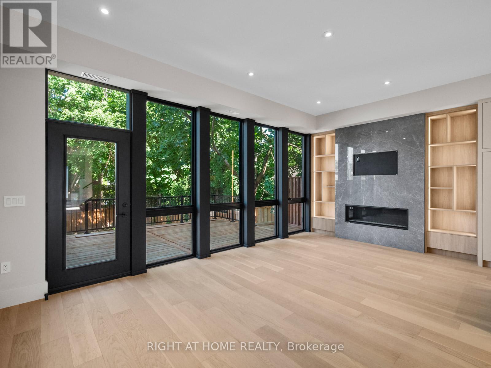 57 Alameda Avenue, Toronto (oakwood Village), Ontario