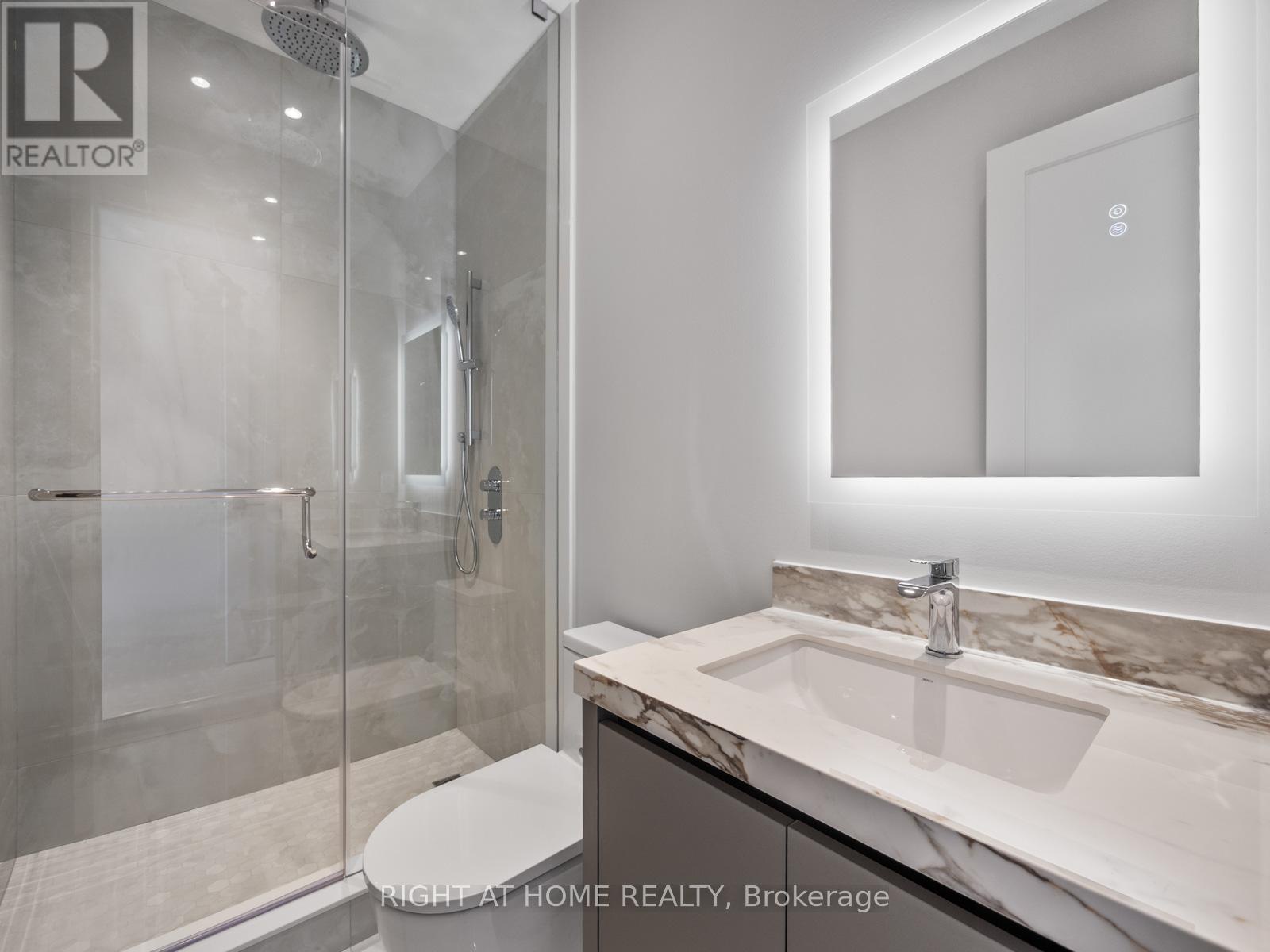 57 Alameda Avenue, Toronto (oakwood Village), Ontario