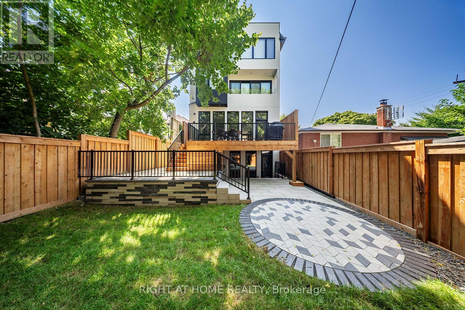 57 Alameda Avenue, Toronto (oakwood Village), Ontario