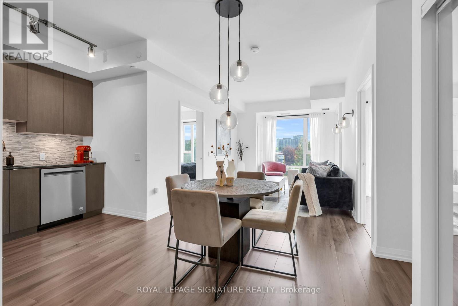358 - 60 Ann O'reilly Road, Toronto (henry Farm), Ontario