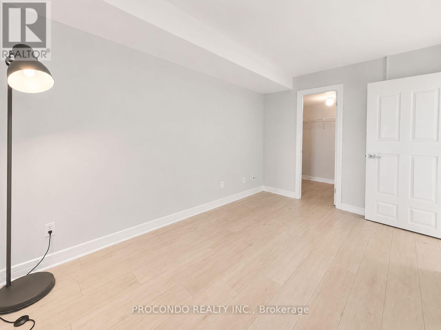 509 - 18 Harrison Garden Boulevard, Toronto (willowdale East), Ontario