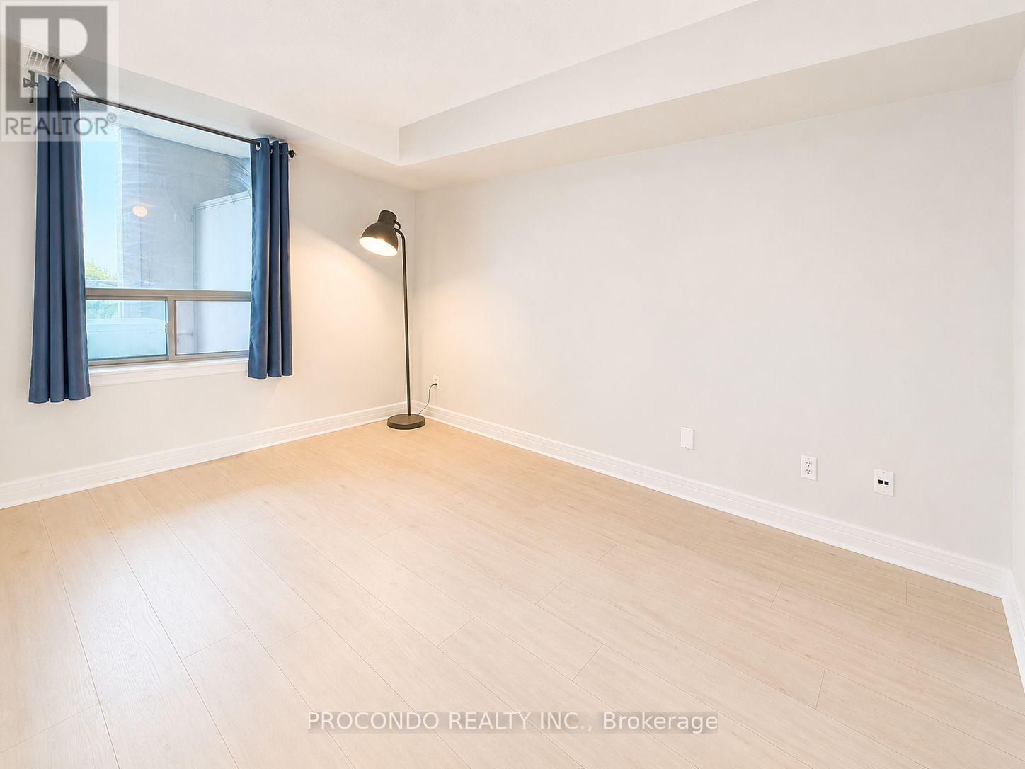509 - 18 Harrison Garden Boulevard, Toronto (willowdale East), Ontario