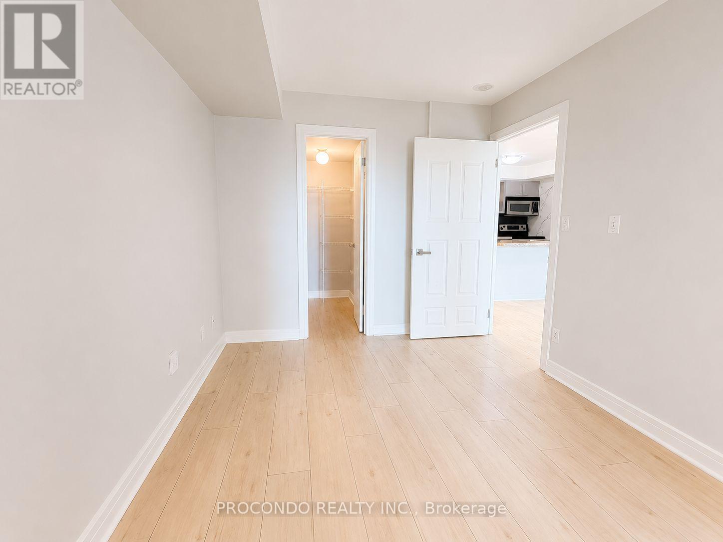 509 - 18 Harrison Garden Boulevard, Toronto (willowdale East), Ontario