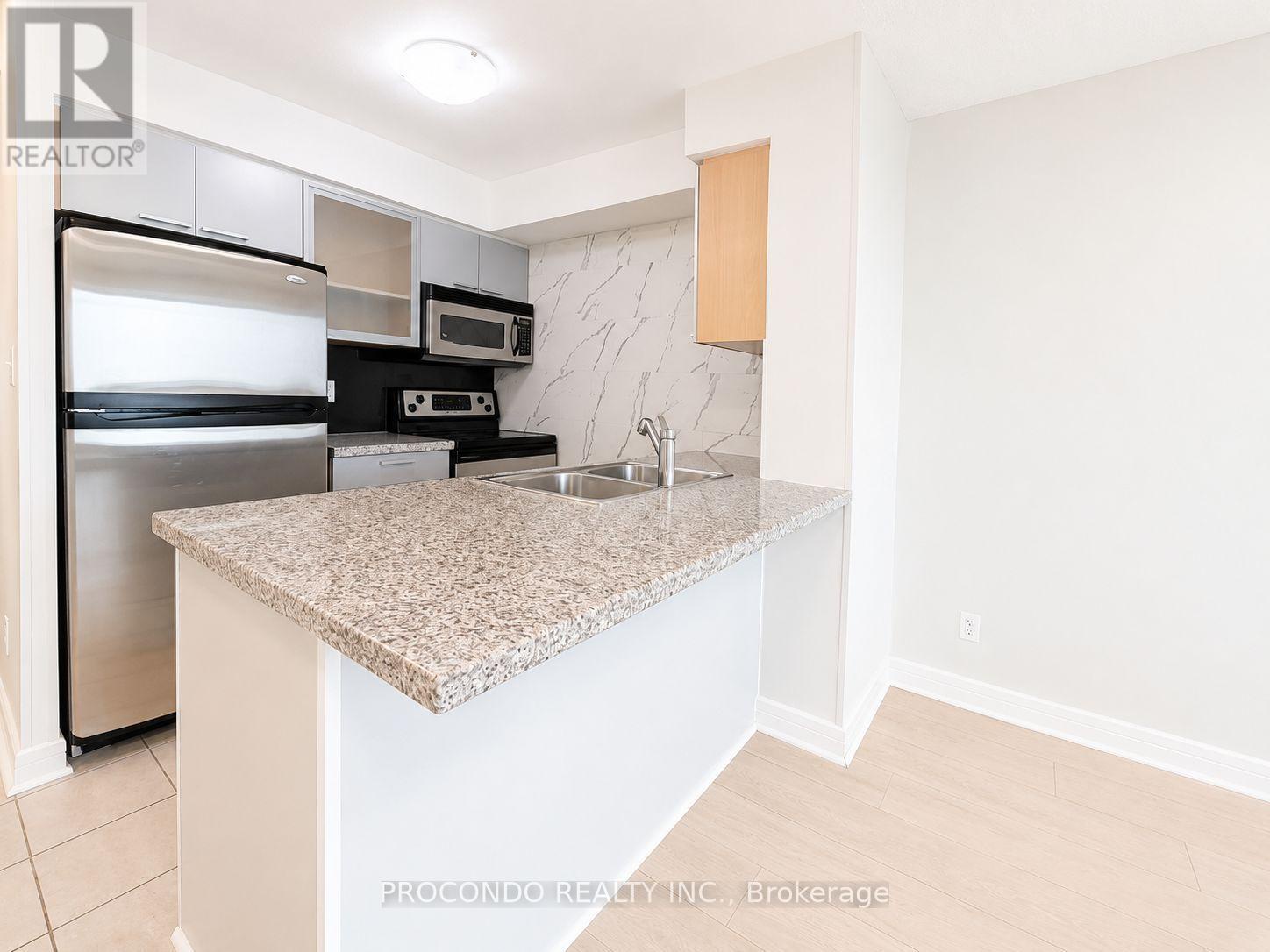 509 - 18 Harrison Garden Boulevard, Toronto (willowdale East), Ontario