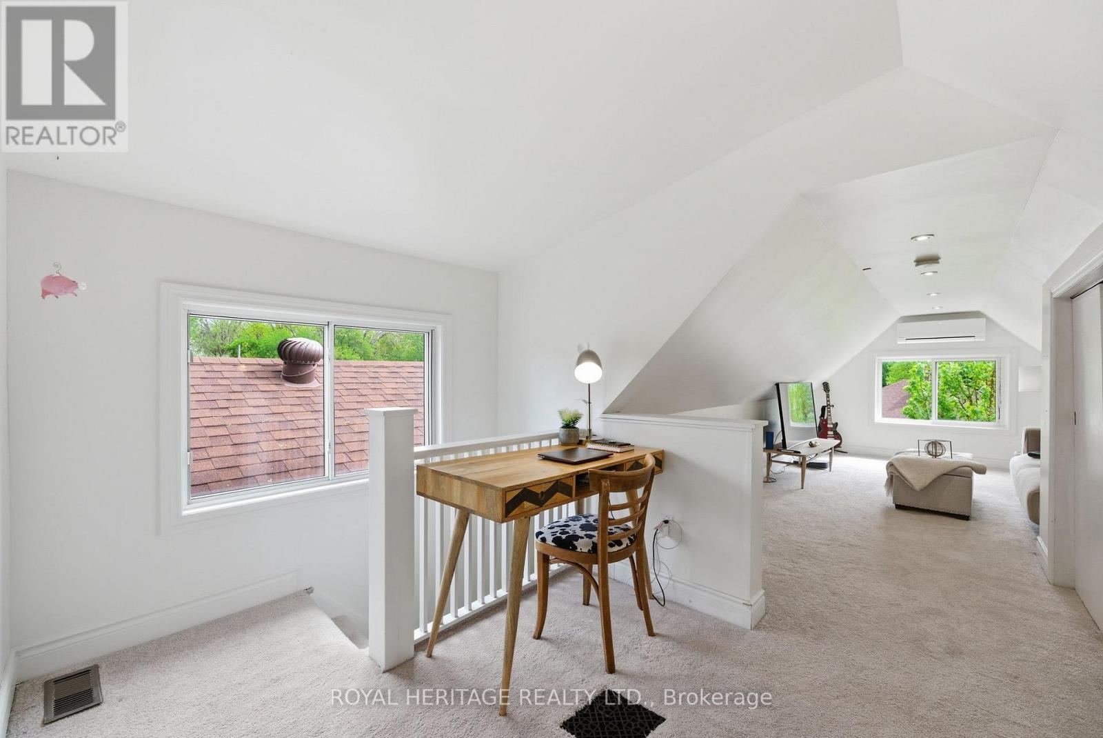 268 Hiawatha Road, Toronto (greenwood-coxwell), Ontario