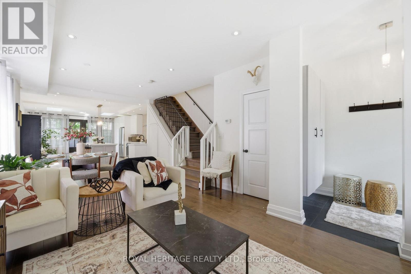 268 Hiawatha Road, Toronto (greenwood-coxwell), Ontario