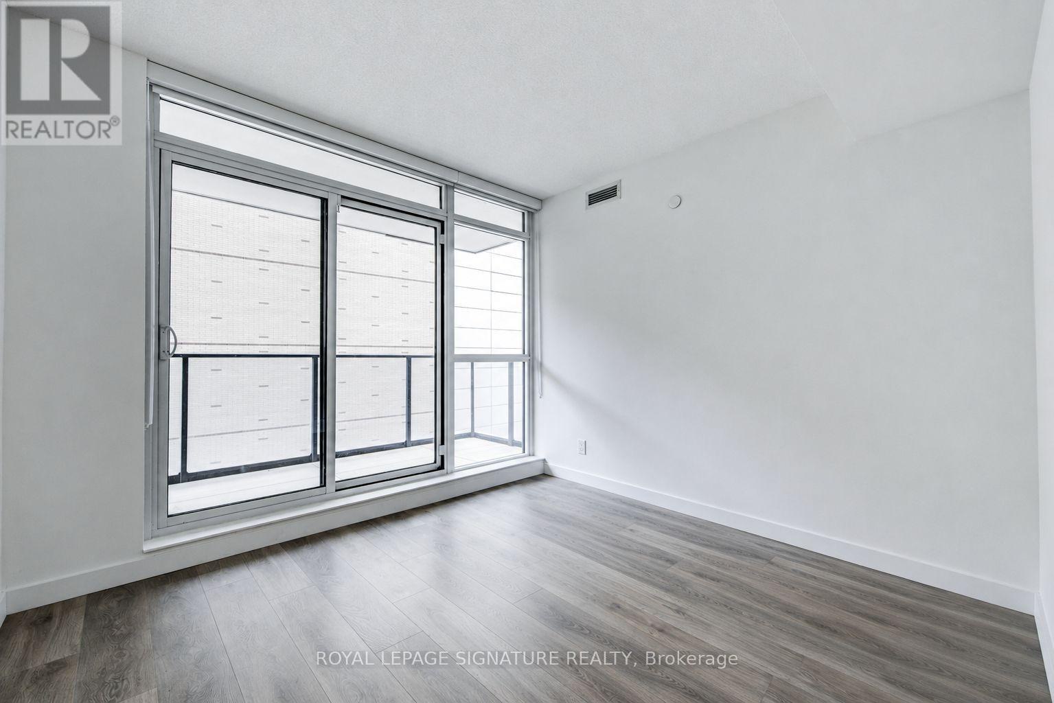 706 - 38 Widmer Street, Toronto (waterfront Communities), Ontario