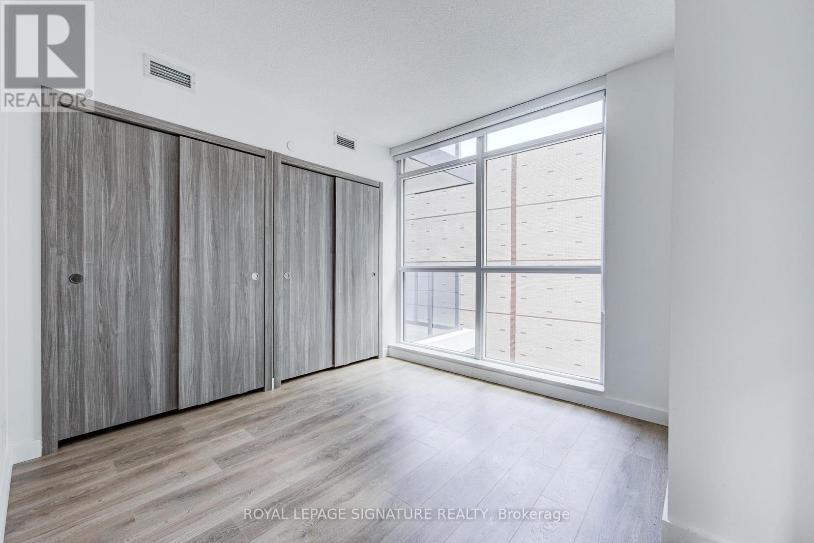 706 - 38 Widmer Street, Toronto (waterfront Communities), Ontario