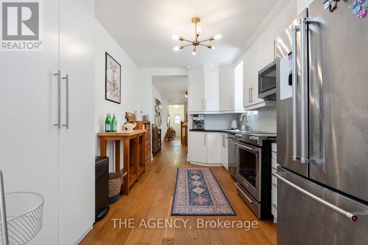 110 Hastings Avenue, Toronto (south Riverdale), Ontario