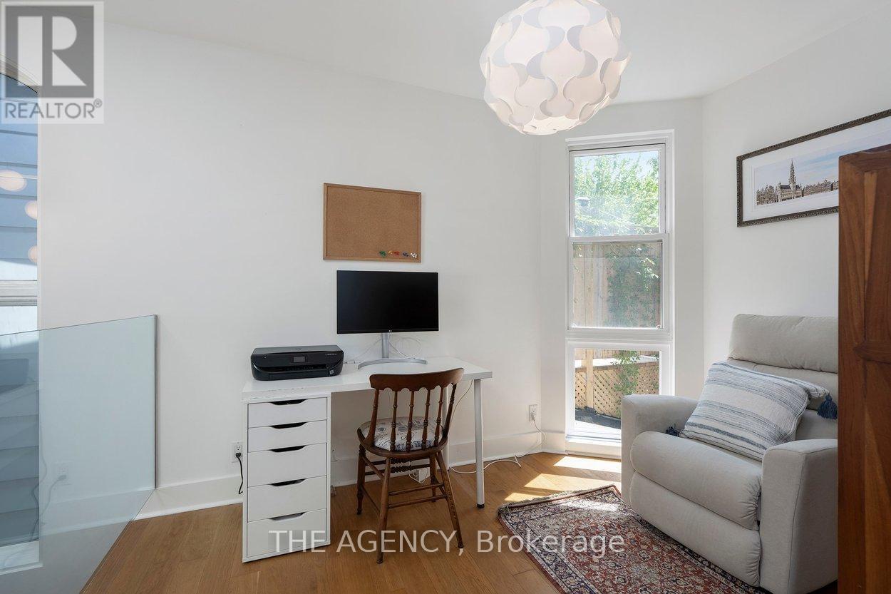 110 Hastings Avenue, Toronto (south Riverdale), Ontario