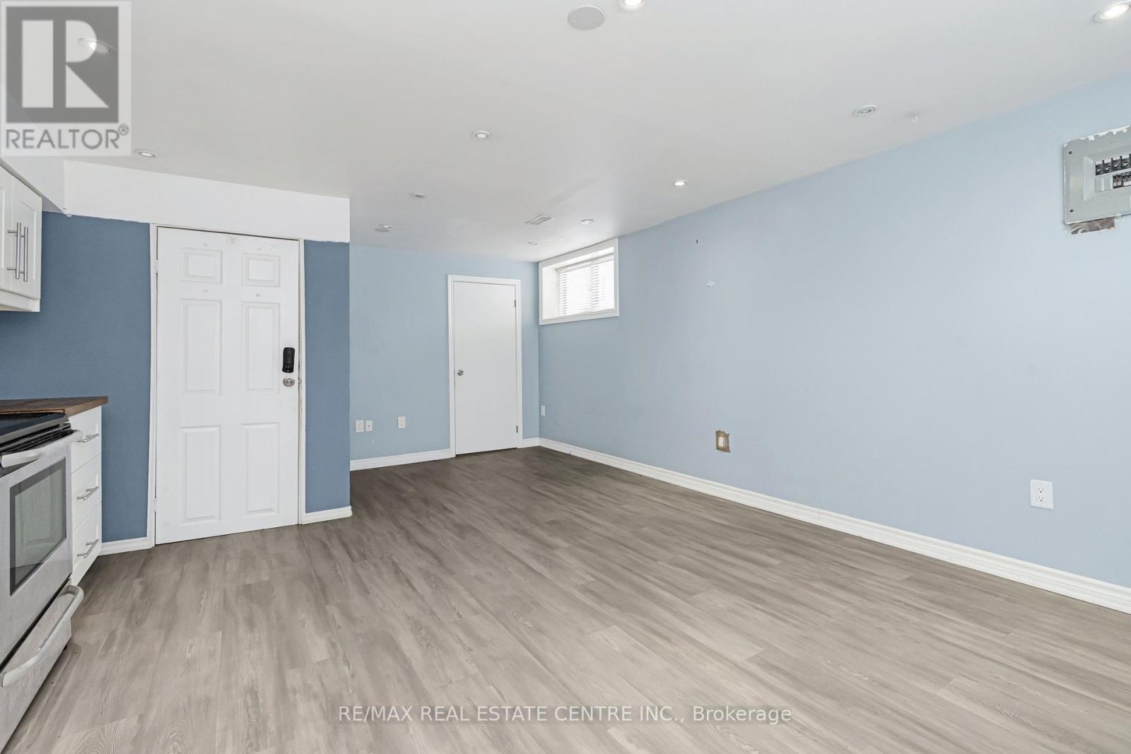 1 Stanwood Crescent, Toronto (humbermede), Ontario