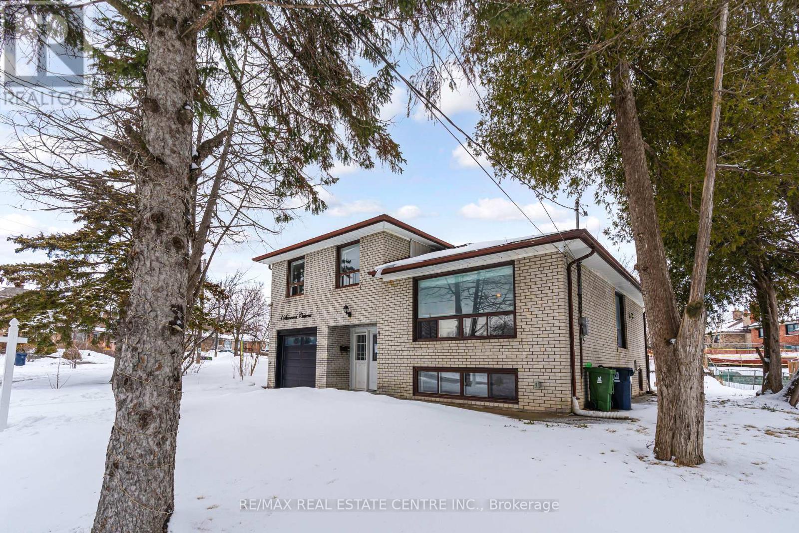 1 Stanwood Crescent, Toronto (humbermede), Ontario