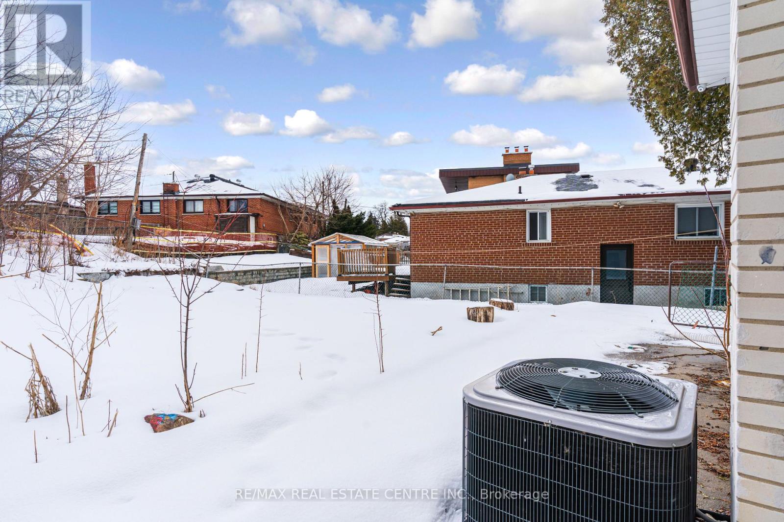 1 Stanwood Crescent, Toronto (humbermede), Ontario