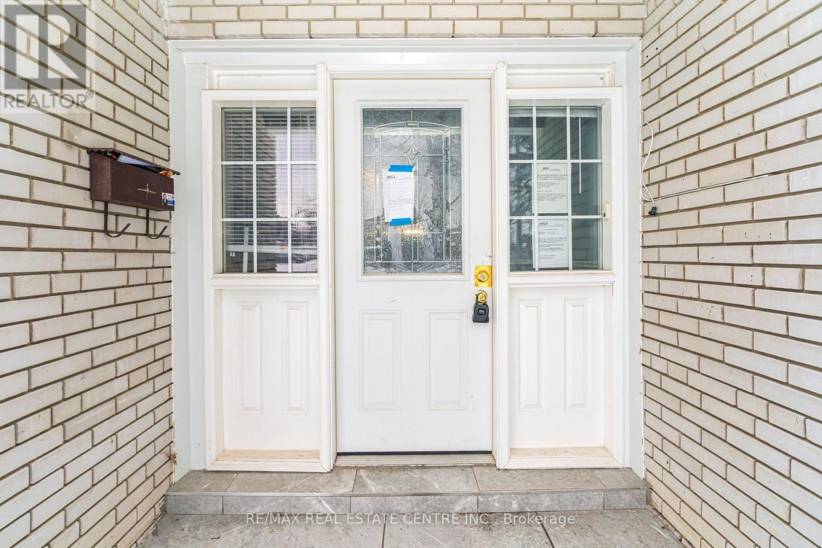 1 Stanwood Crescent, Toronto (humbermede), Ontario
