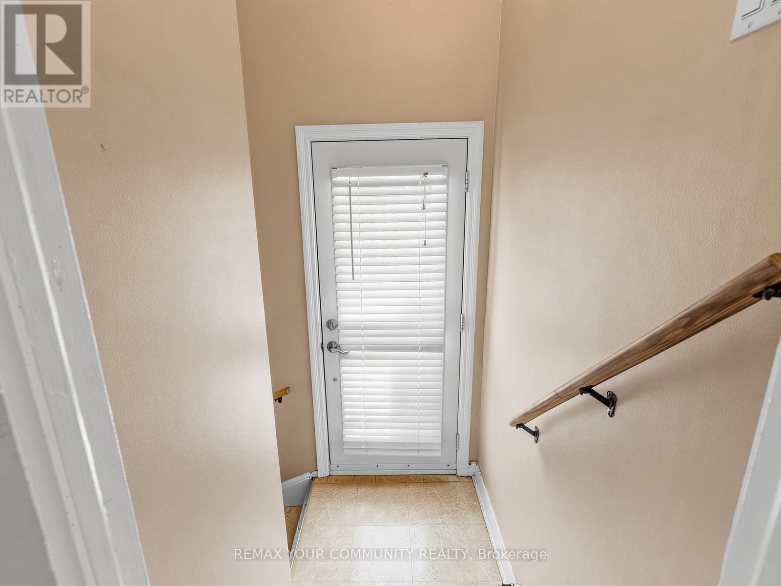 9 Letchworth Crescent, Toronto (downsview-roding-cfb), Ontario