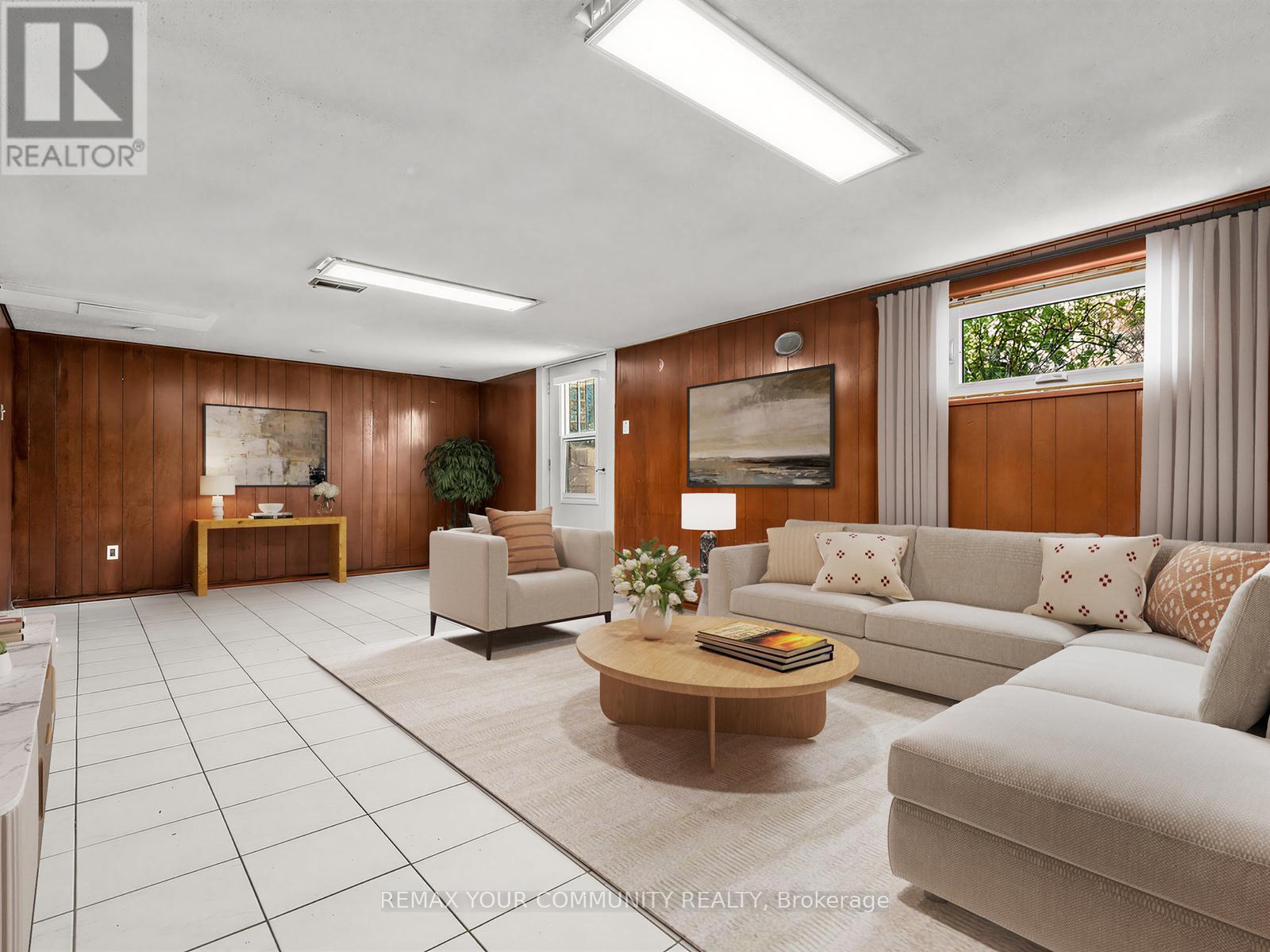 9 Letchworth Crescent, Toronto (downsview-roding-cfb), Ontario