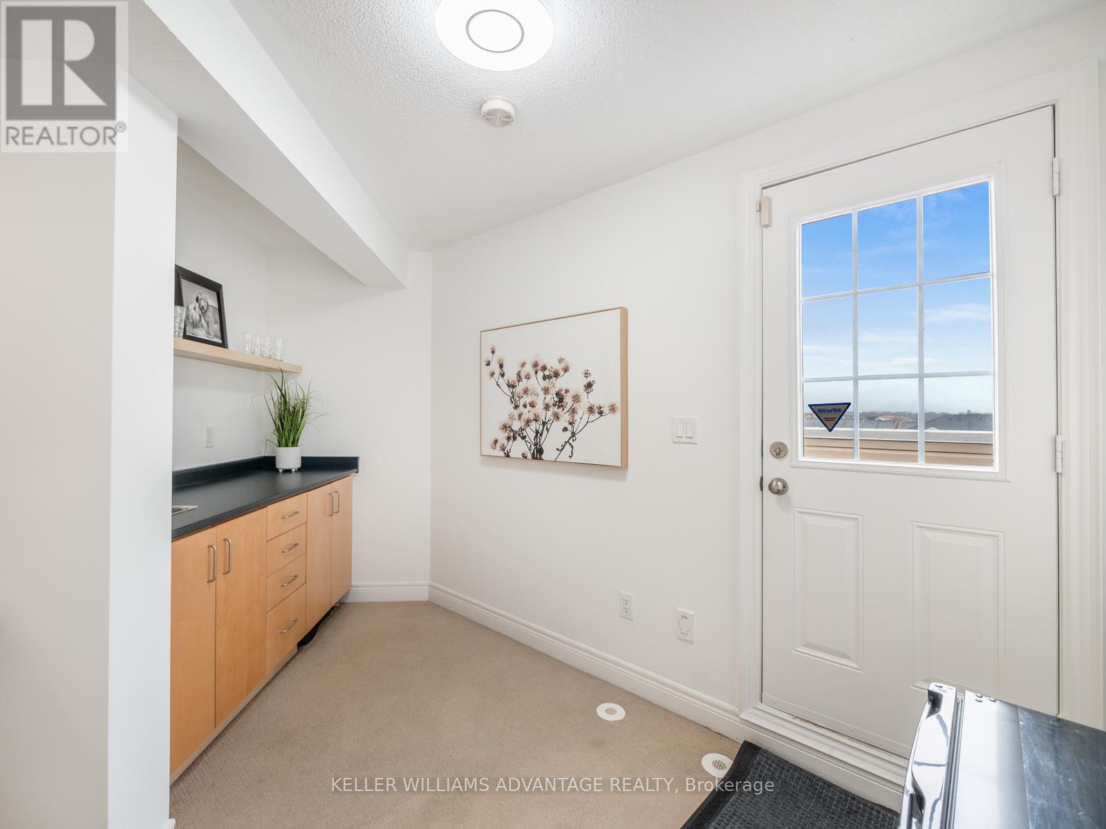 34 Fairhead Mews, Toronto (east End-danforth), Ontario