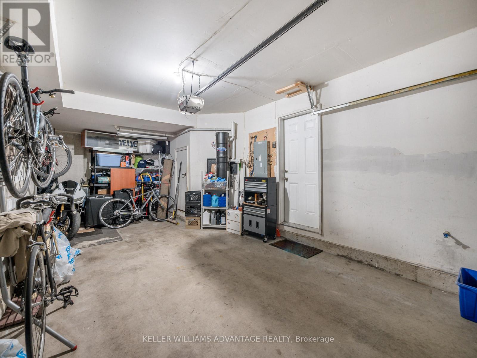 34 Fairhead Mews, Toronto (east End-danforth), Ontario
