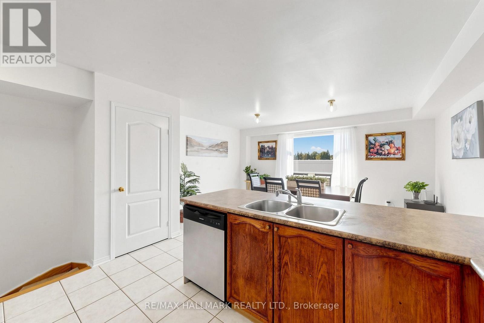 132 - 36 Jenkinson Way, Toronto (dorset Park), Ontario