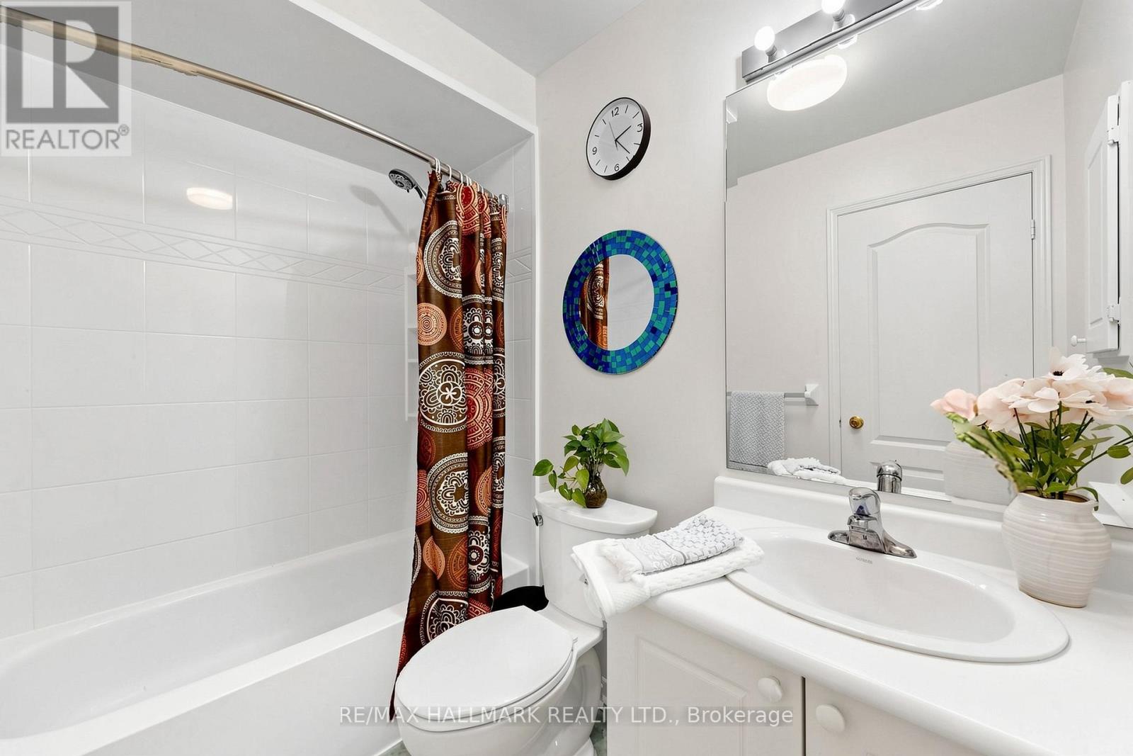132 - 36 Jenkinson Way, Toronto (dorset Park), Ontario