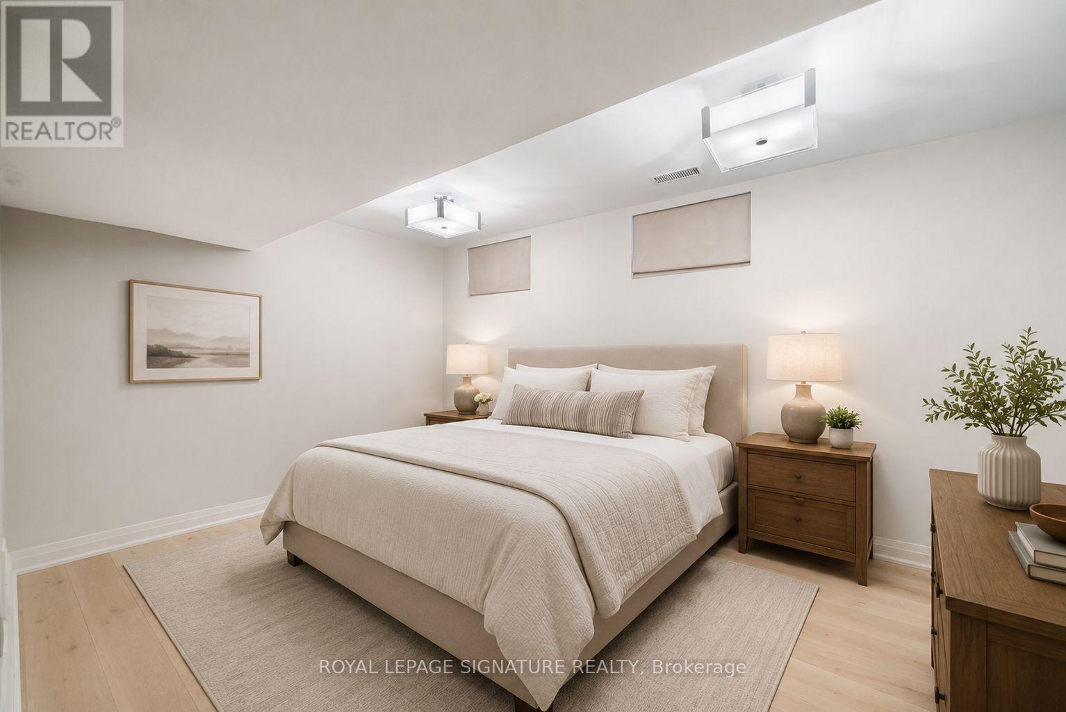 230 Strathallan Wood, Toronto (bedford Park-nortown), Ontario