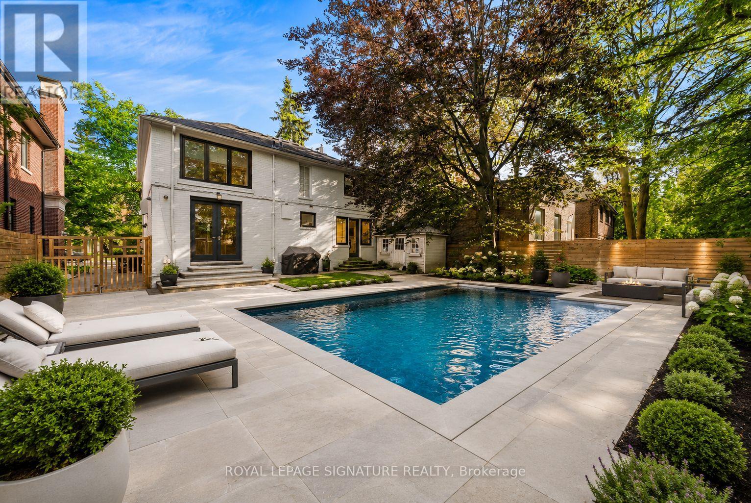 230 Strathallan Wood, Toronto (bedford Park-nortown), Ontario
