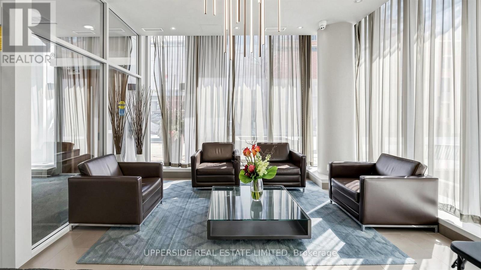607 - 126 Simcoe Street, Toronto (waterfront Communities), Ontario