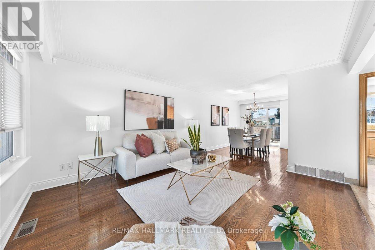 25 Fenley Drive, Toronto (kingsview Village-the Westway), Ontario