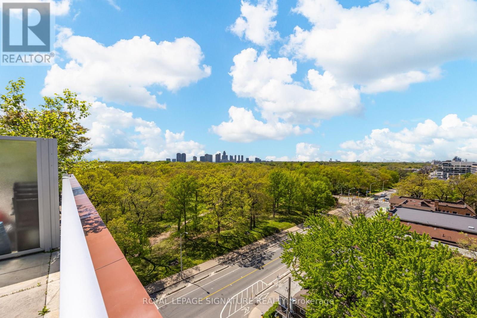 920 - 1830 Bloor Street W, Toronto (high Park North), Ontario