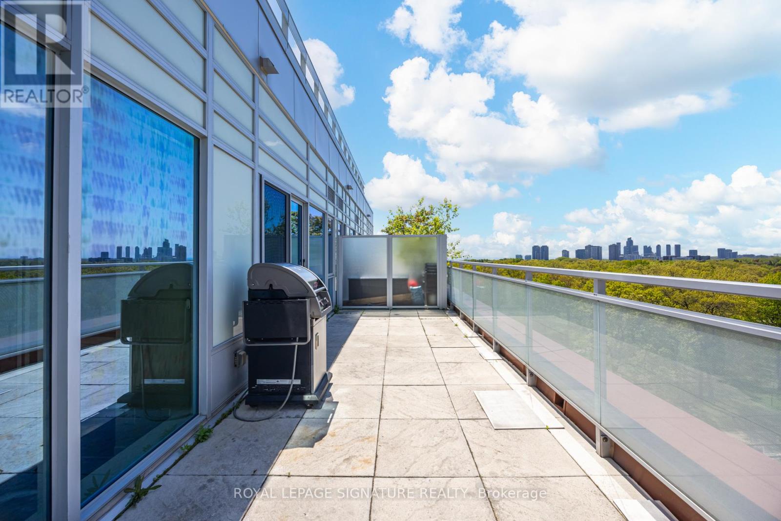 920 - 1830 Bloor Street W, Toronto (high Park North), Ontario