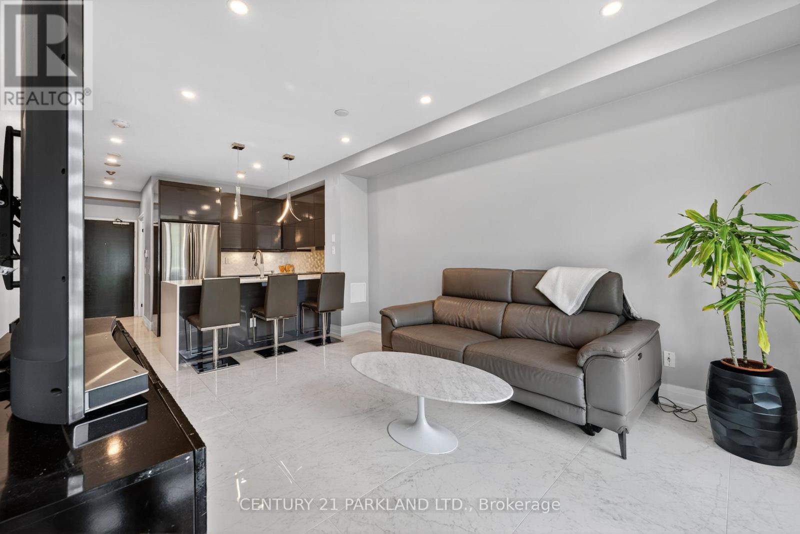 411 - 5 Marine Parade Drive, Toronto (mimico), Ontario