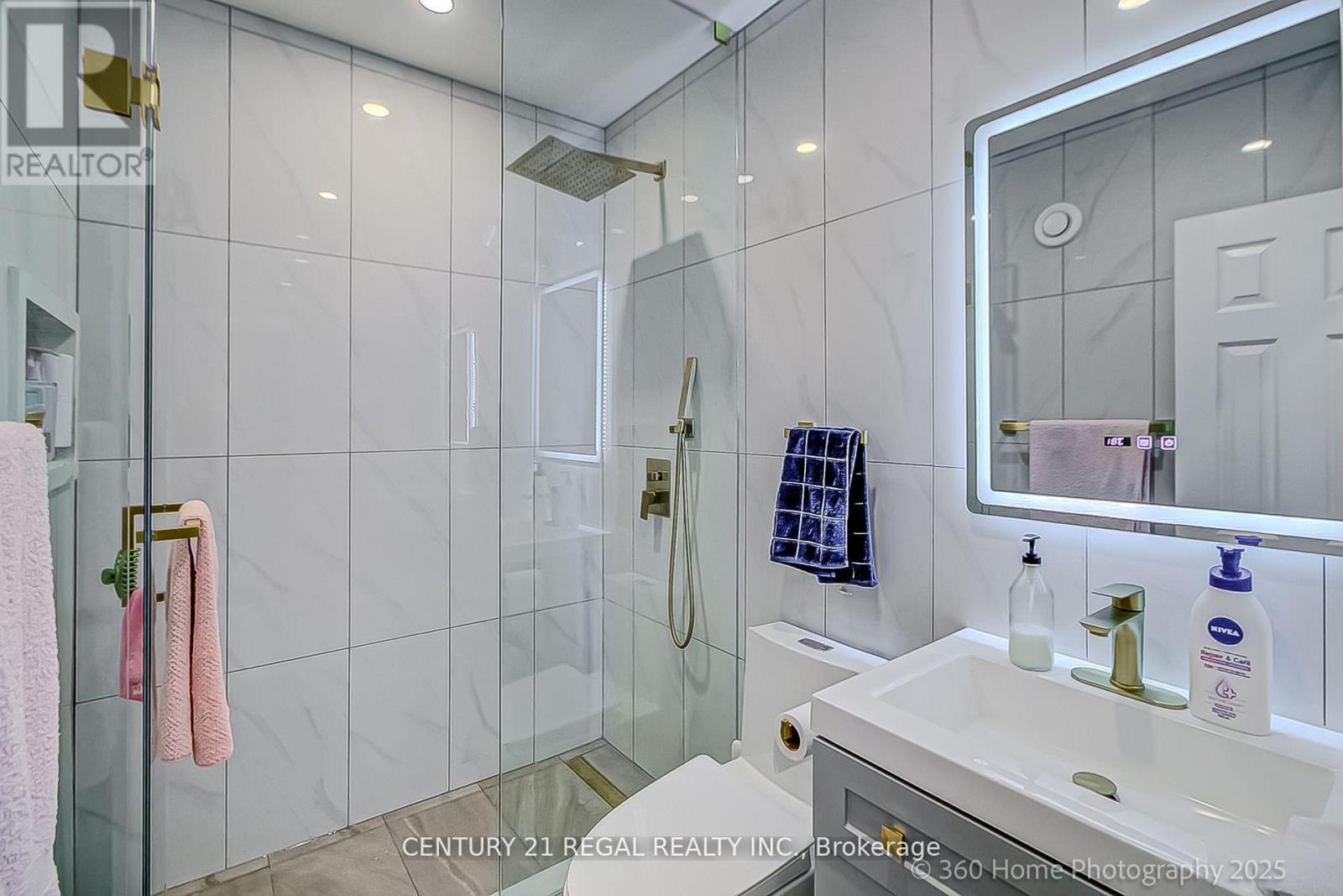 17 Electro Road, Toronto (wexford-maryvale), Ontario