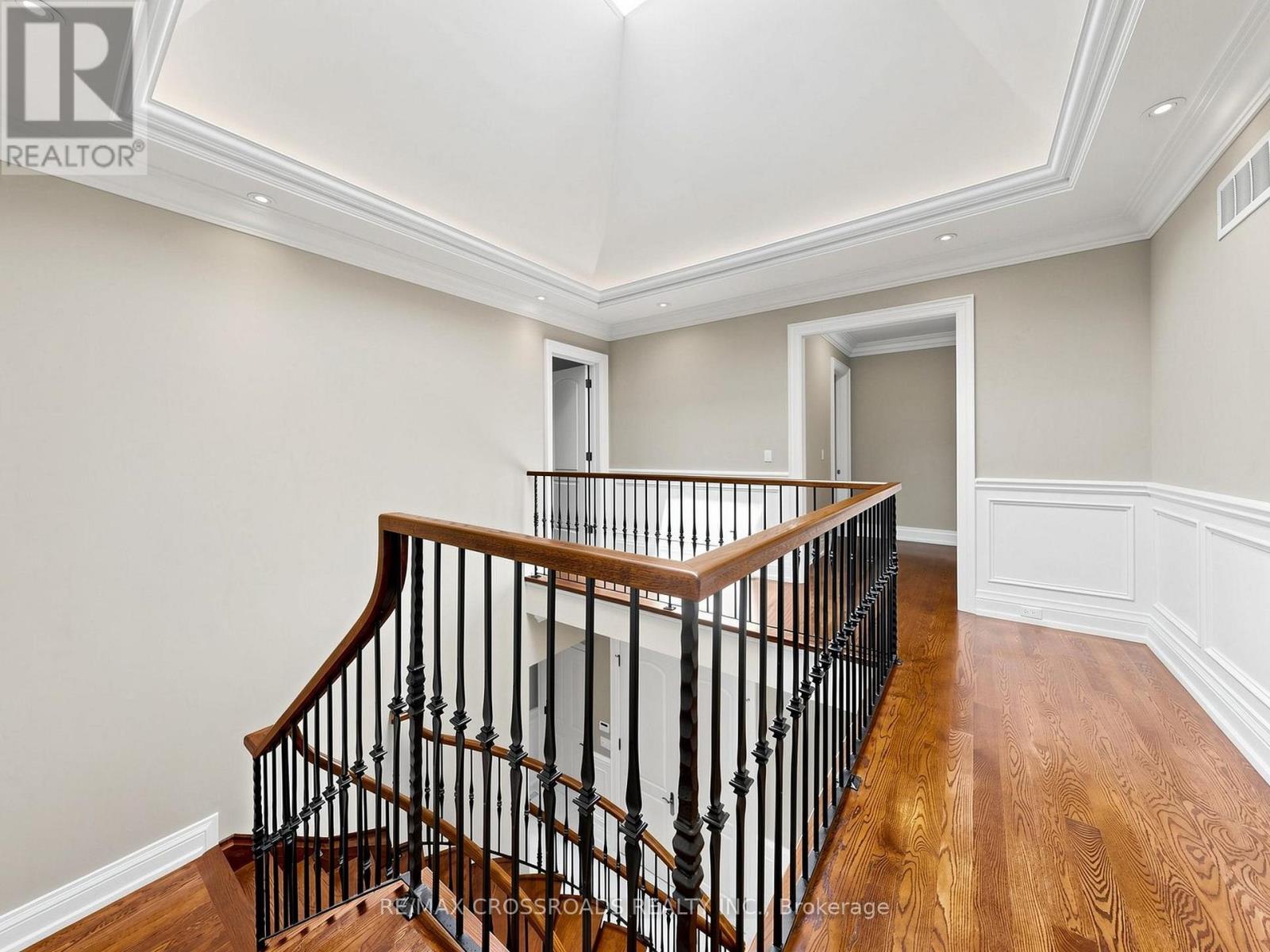 351 Patricia Avenue, Toronto (newtonbrook West), Ontario