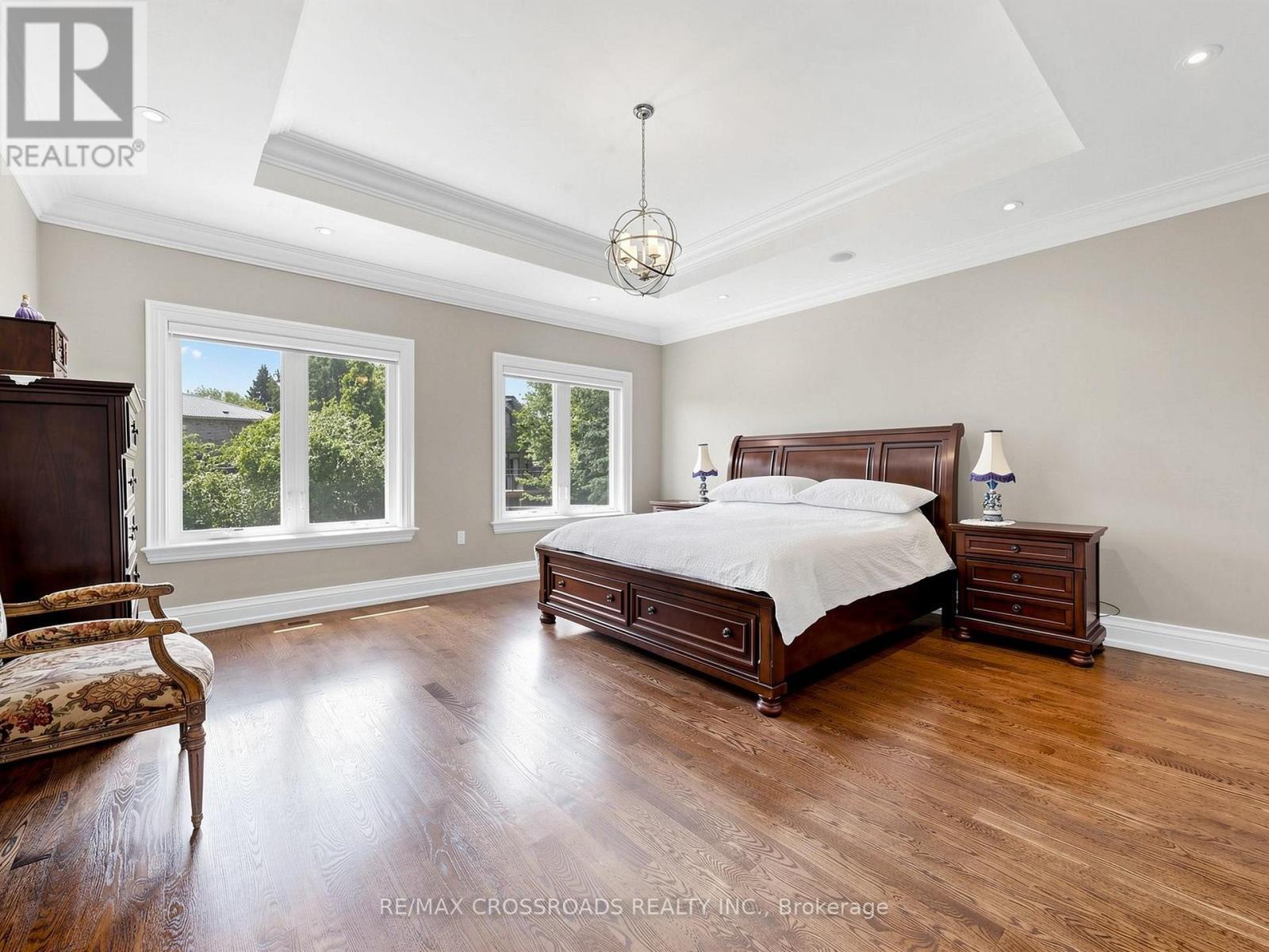 351 Patricia Avenue, Toronto (newtonbrook West), Ontario