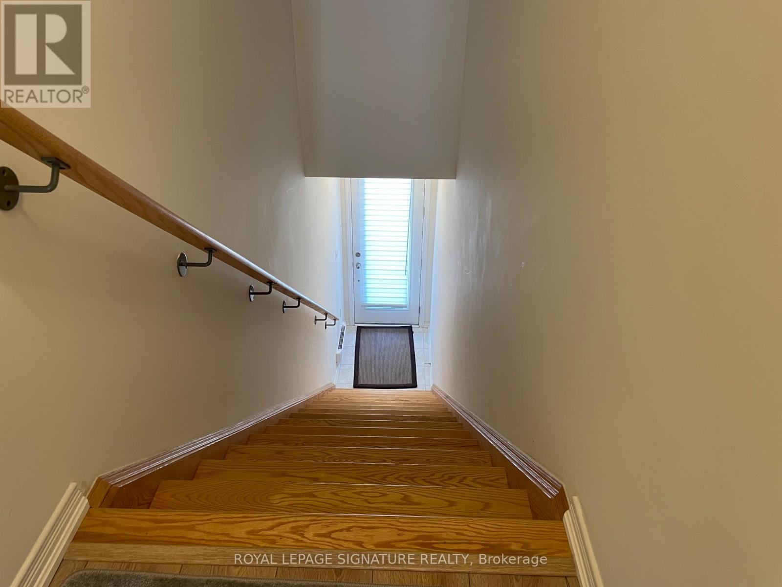 11 - 20 Woodstream Drive, Toronto (west Humber-clairville), Ontario