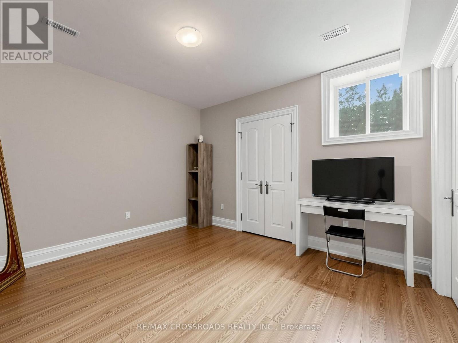 351 Patricia Avenue, Toronto (newtonbrook West), Ontario