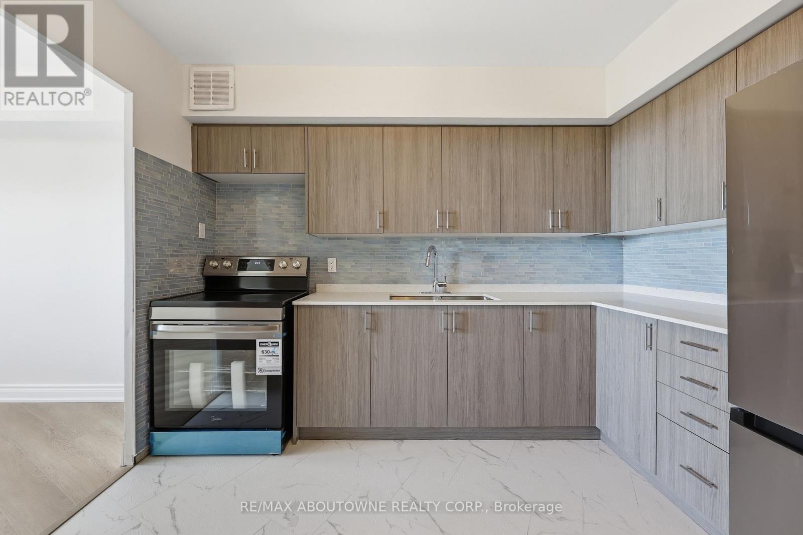 608 - 551 The West Mall, Toronto (etobicoke West Mall), Ontario