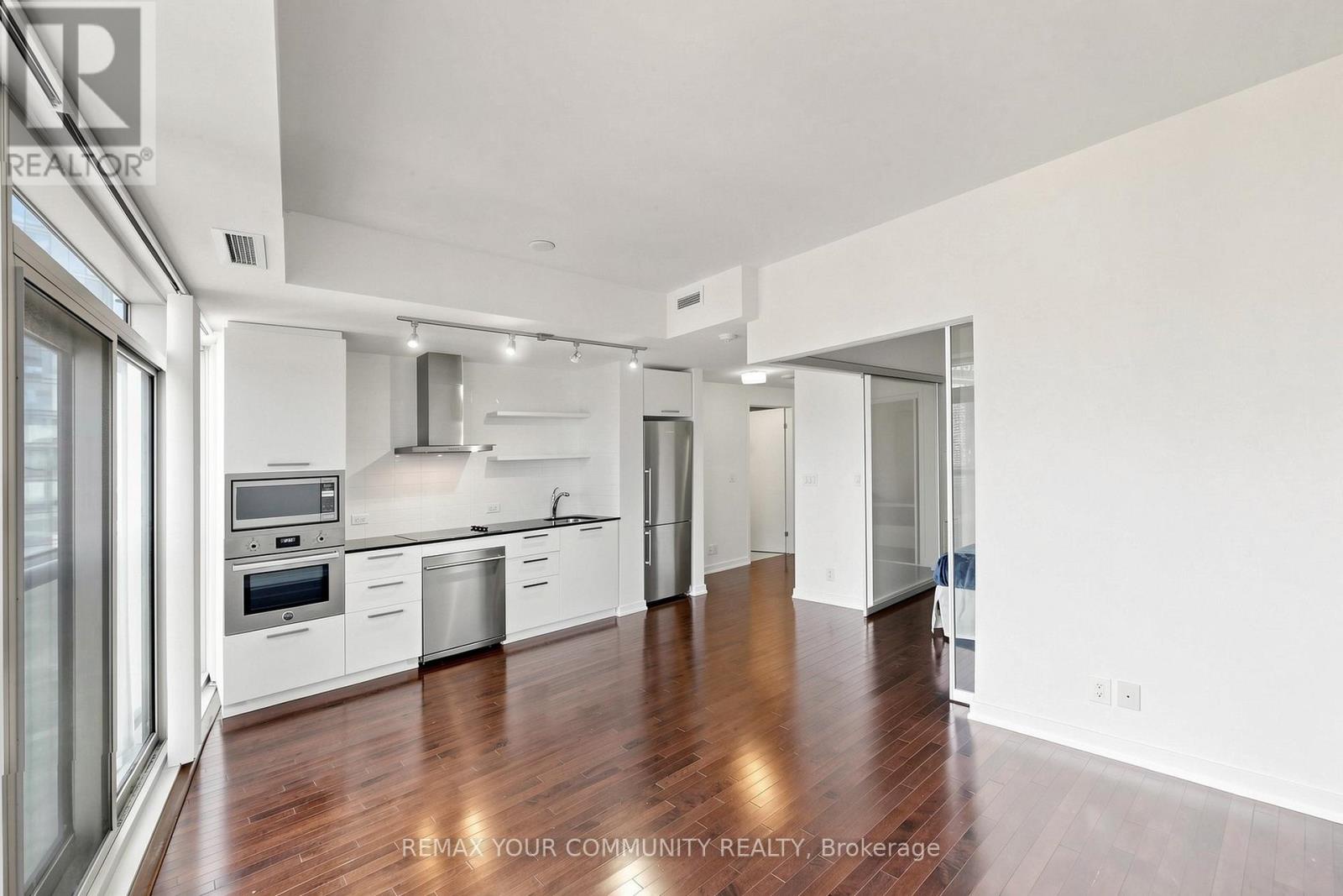 3901 - 12 York Street, Toronto (waterfront Communities), Ontario