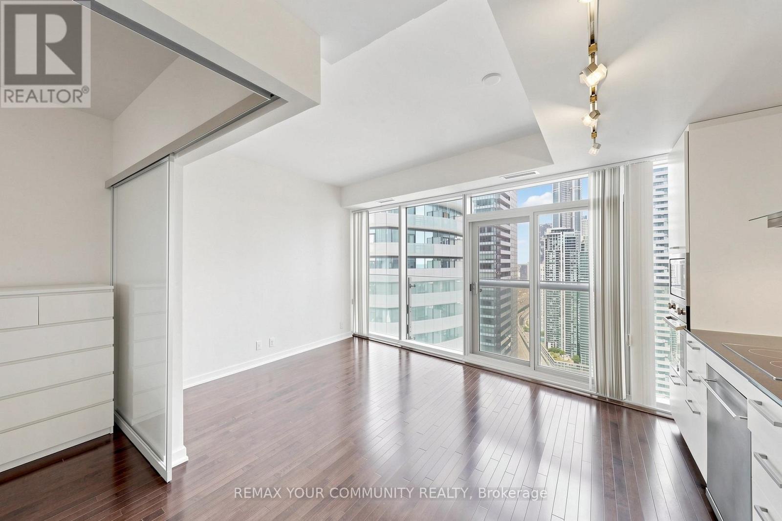 3901 - 12 York Street, Toronto (waterfront Communities), Ontario